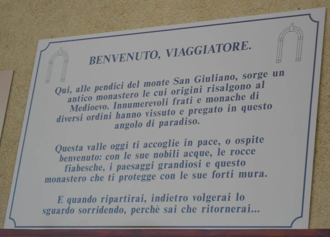 B&B Monastero Dubino Ngoại thất bức ảnh